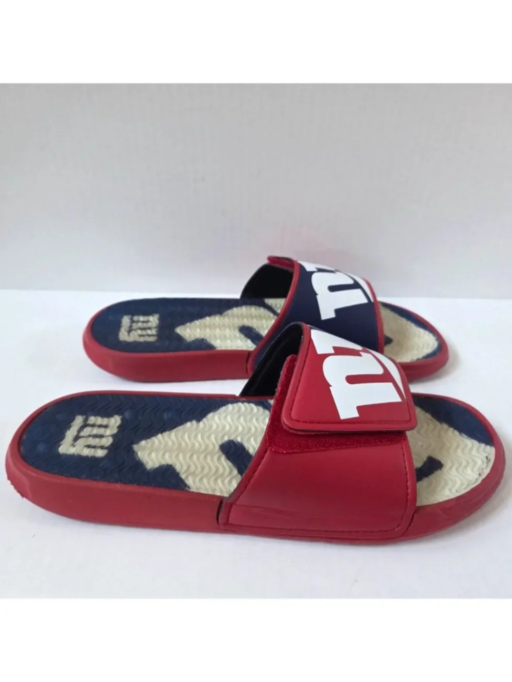 New York Giants Slides Mens 11 / 12 Red Blue Big Logo Gel Sandals Flip Flops
